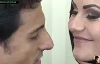 كبير tit الآسيوية bbw في جوارب والكعب.