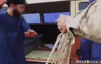 نائب الرئيس في فم أختي.