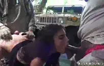 أنا سخيف نفسي مع نائب الرئيس الديك ضخمة أمام النافذة.